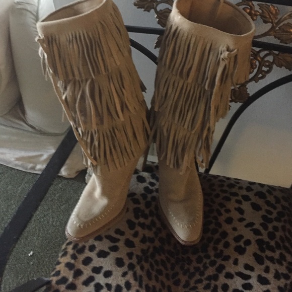 COPY - Michael Kors fringed suede boots - Picture 3 of 7
